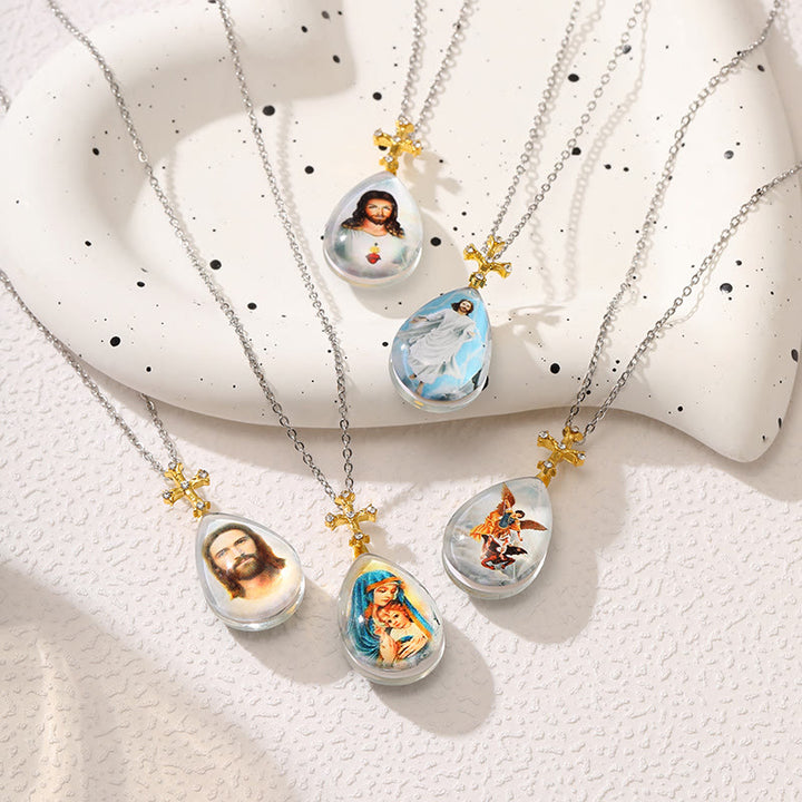 Simple Fashion Style Crystal Jesus Series Pendant Necklace - Style A - image 1