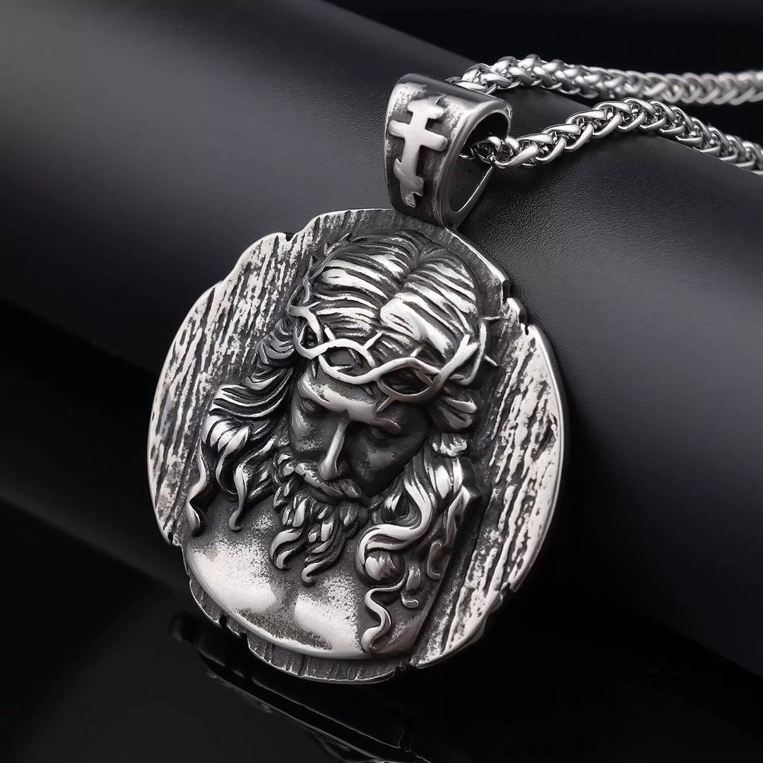 Christianartworkshop Jesus Crown of Thorns Pendant Necklace - A Profound Symbol of Faith and Devotion