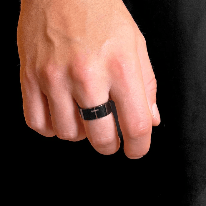 Christianartworkshop Eternal Faith Open-Work Cross Ring—A Symbol of Divine Connection