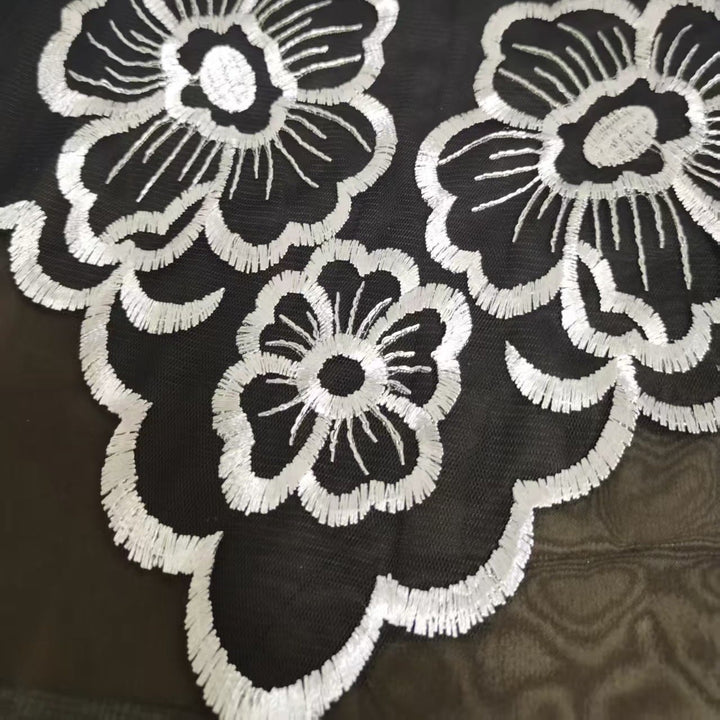 Christianartworkshop Elegant Blessed Lace Chapel Veil with Cross and Praying Hands - image 6