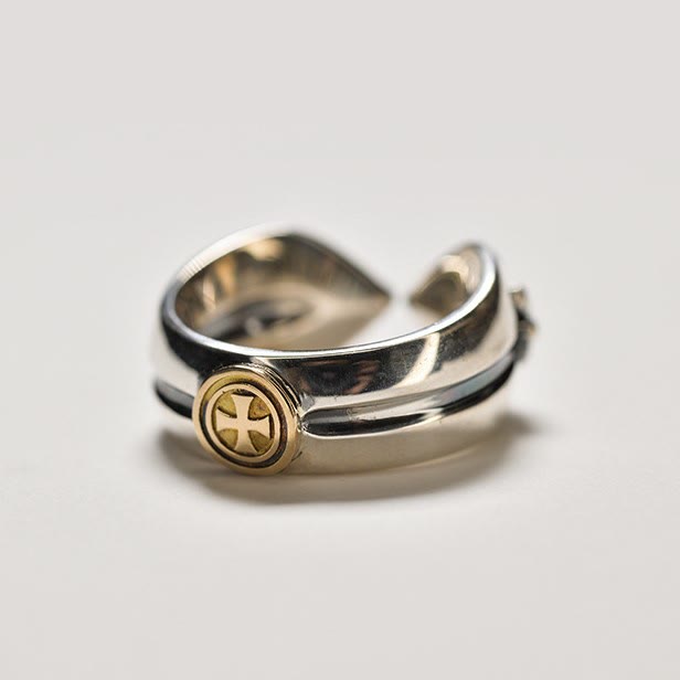 Christianartworkshop Medieval Retro Cross Iris Adjustable Ring - Adjustable - image 1