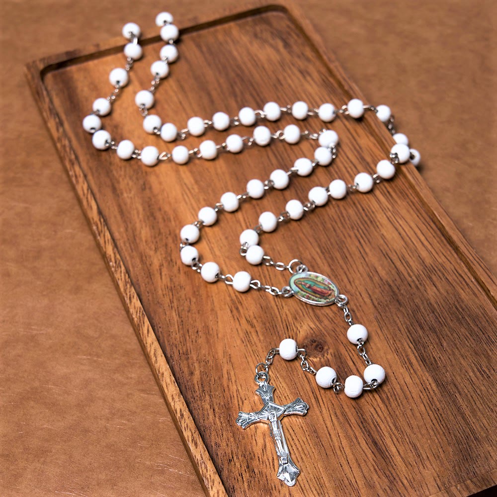 Our Lady of Guadalupe & Crucifix of 6 mm Round Multicolor Wood Alloy Chain Rosary - White - image 1