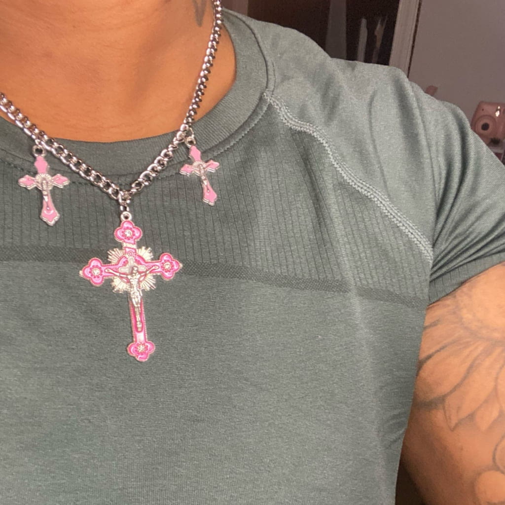 Classic Style Colorful Crafted Triple Crucifix Pendant Chain Necklace - image 6