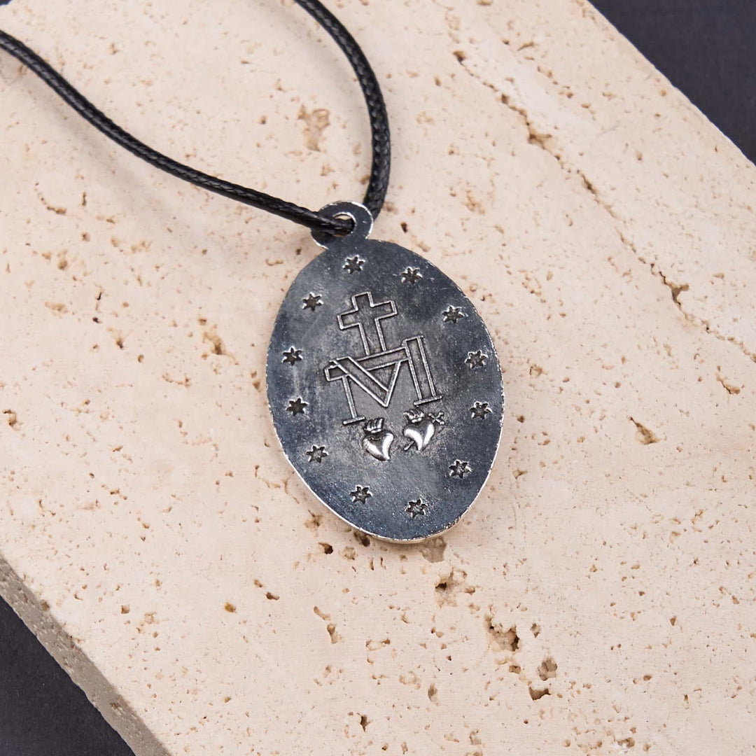 Classic Style Miraculous Medal of Our Lady Pendant Necklace - image 4