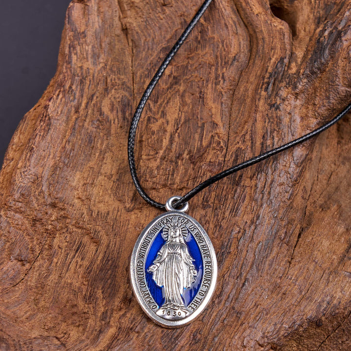 Classic Style Miraculous Medal of Our Lady Pendant Necklace - image 3