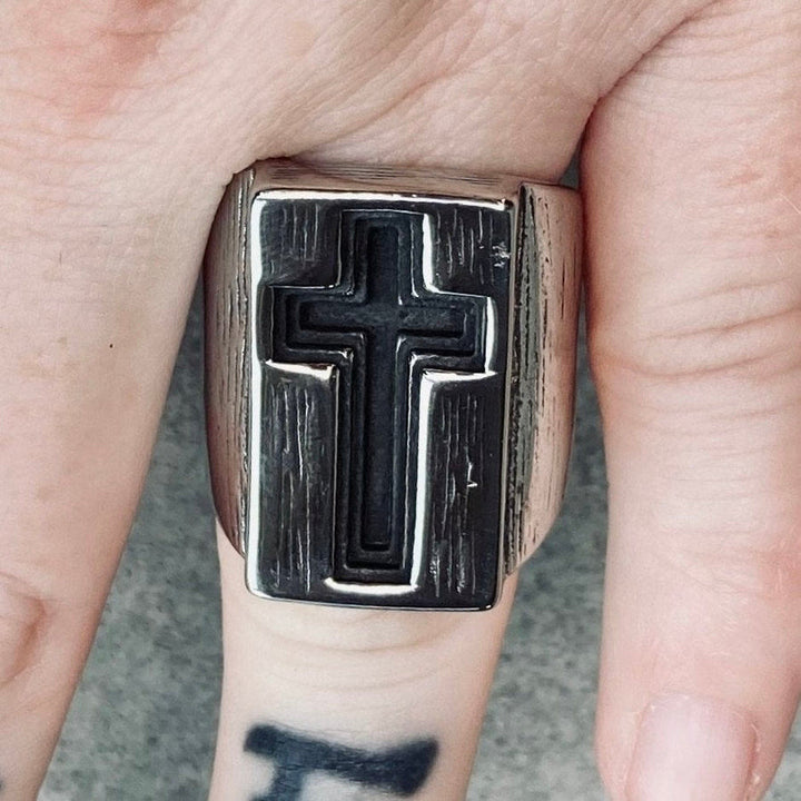 Retro Minimalist Style Broadside Cross Ring - image 5