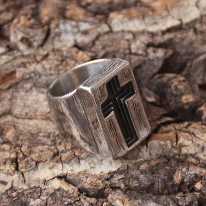 Retro Minimalist Style Broadside Cross Ring - image 3