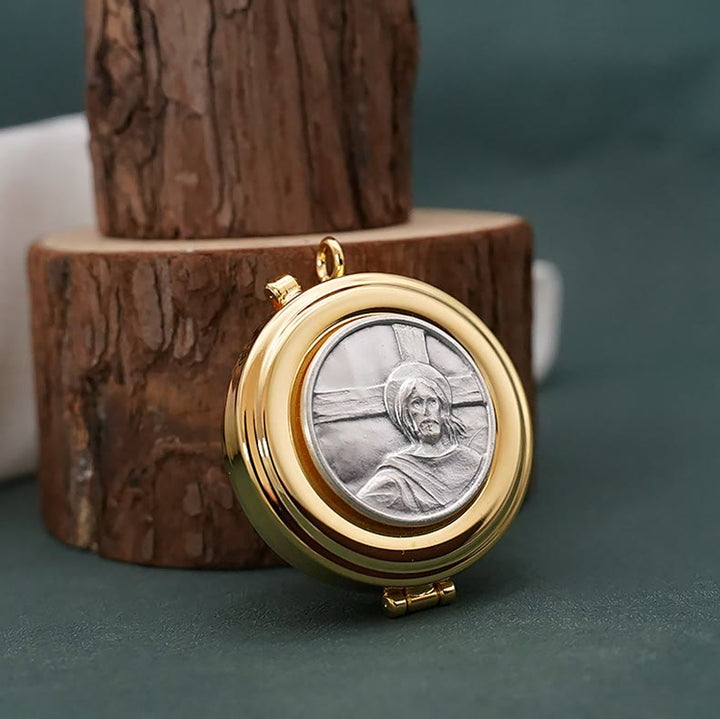 Christianartworkshop Gold-Plated Pyx with "See This Man" Pattern–Sacred Vessel for the Holy Eucharist