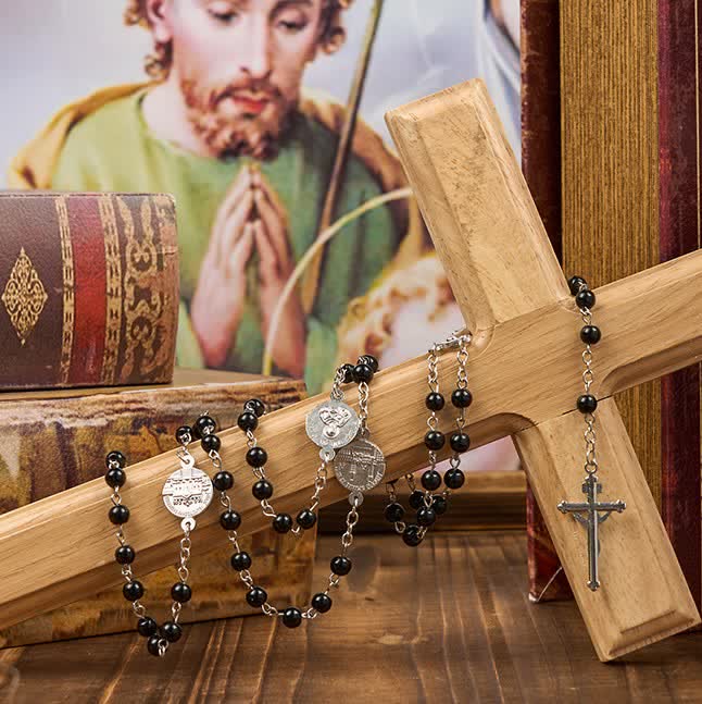 Crucifix & Our Lady of 8mm Pearl Prayer Beads Rosary (3 Colors) - image 4