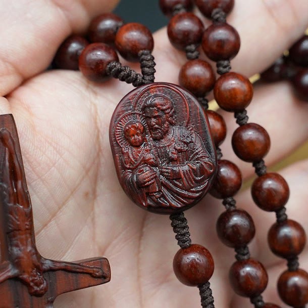 Christianartworkshop Wood Beads Crucifix Prayer Rosary - image 8