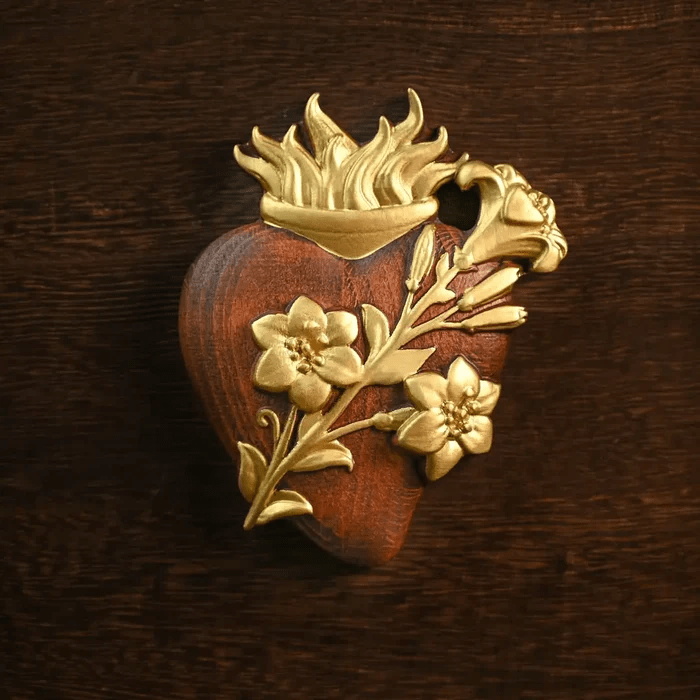 Christianartworkshop Sacred Heart Pendant Hand-carved From Wood - Outline in Gold - B - 10cm - image 3