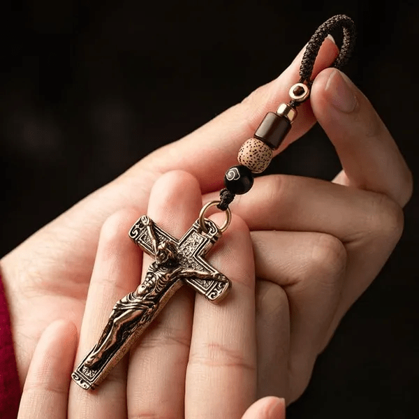 Christianartworkshop Sophisticated Metal Crucifix with Braided Rope Keychain: Exclusive Token of Divine Sacrifice