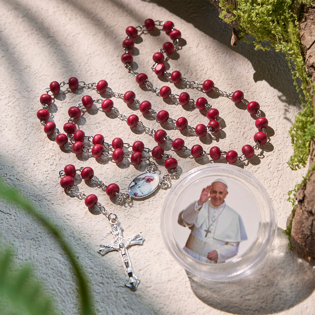 Christianartworkshop Divine Wooden Rosary in Red and White with Pope Francis Blessing Case - Red - image 0