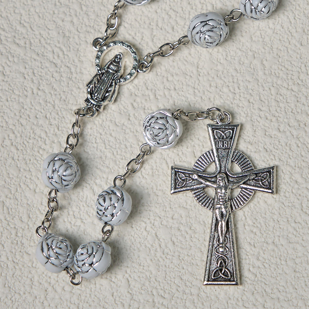 Christianartworkshop Delicate White Rose Devotional Beads Rosary and Bracelets with Virgin Mary - image 6