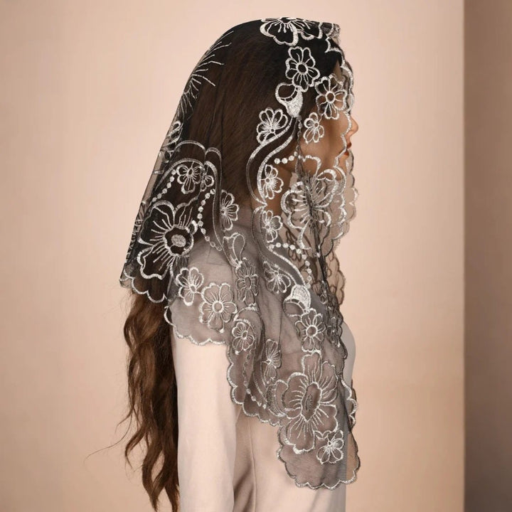 Christianartworkshop Elegant Blessed Lace Chapel Veil with Cross and Praying Hands - image 3