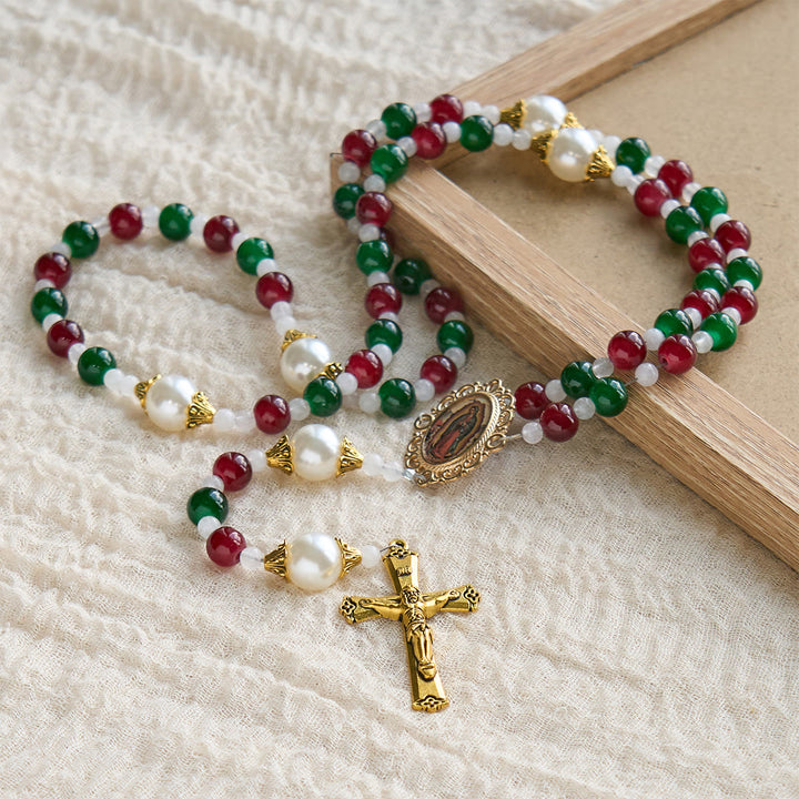 Christianartworkshop Holly Wreath Christmas Tricolor Beads Rosary: Celebrate the Holy Birth - image 6