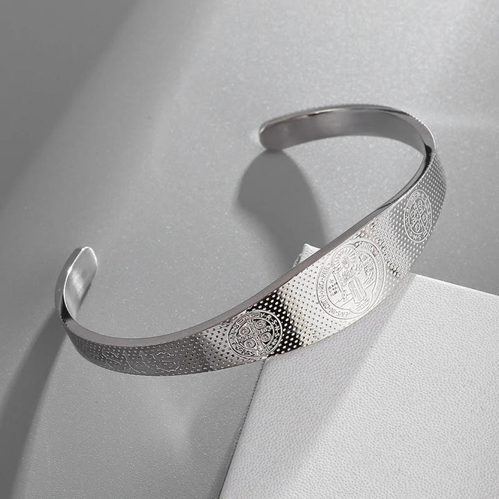 Christianartworkshop Peace & Protection St. Benedict Cuff Bracelet in Golden & Silver - Silver - image 4
