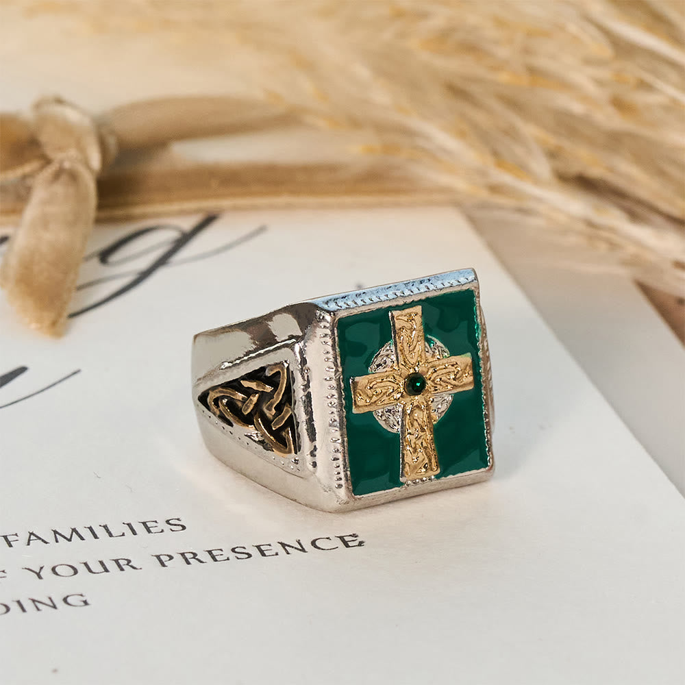 Christianartworkshop Vintage & Classic Crucifix Irish Celtic Blessing Ring: A Symbol of Elegance - image 1