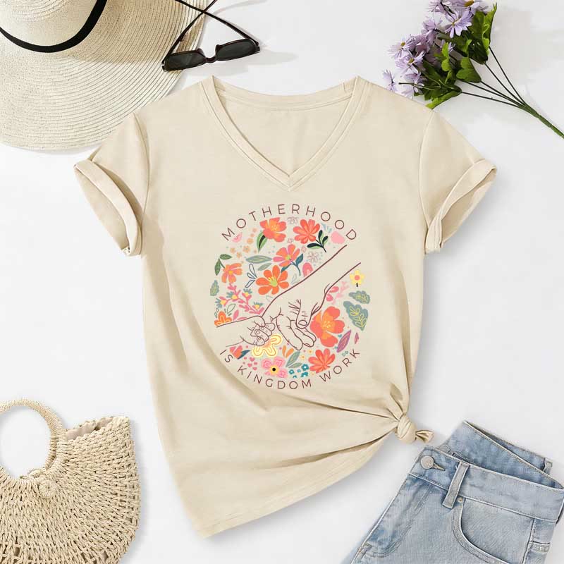 Christianartworkshop Motherhood Is Kingdom Work Floral Hand Casual V-neck T-shirt - Beige - 2XL - image 4