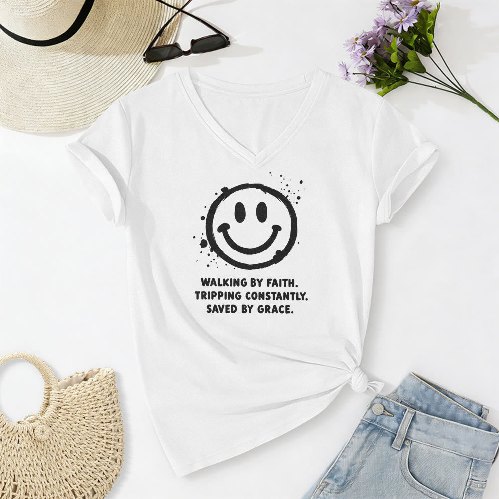 Christianartworkshop Walking By Faith Smiley Print Casual V-neck T-shirt - White - 2XL - image 8