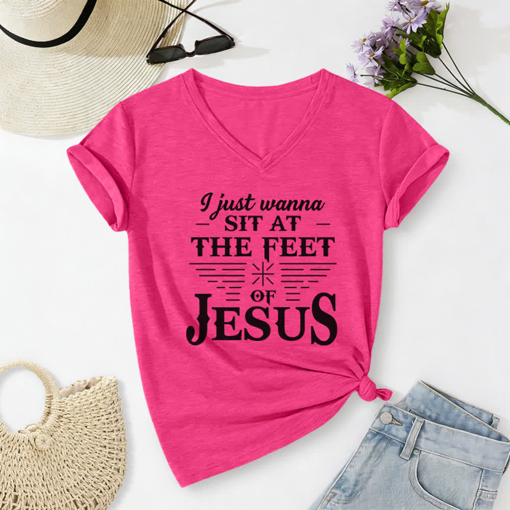 Christianartworkshop I Just Wanna Sit At The Feet of Jesus Print V-Neck T-shirt - Red - 2XL - image 20