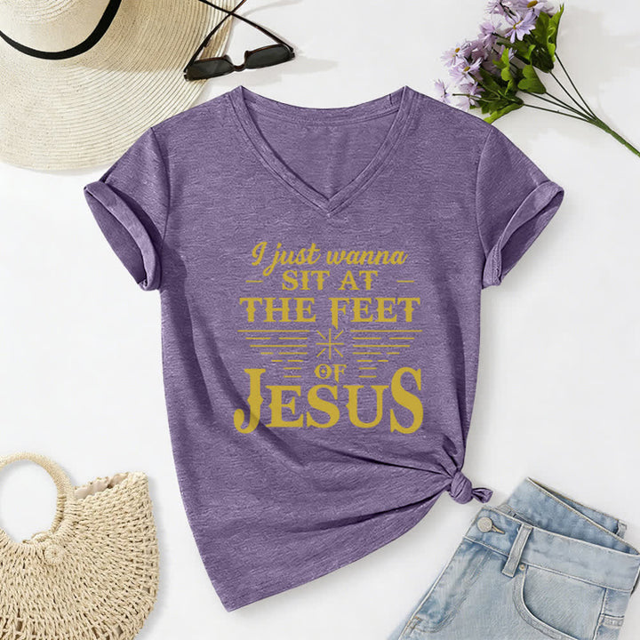 Christianartworkshop I Just Wanna Sit At The Feet of Jesus Print V-Neck T-shirt - Purple - 2XL - image 24