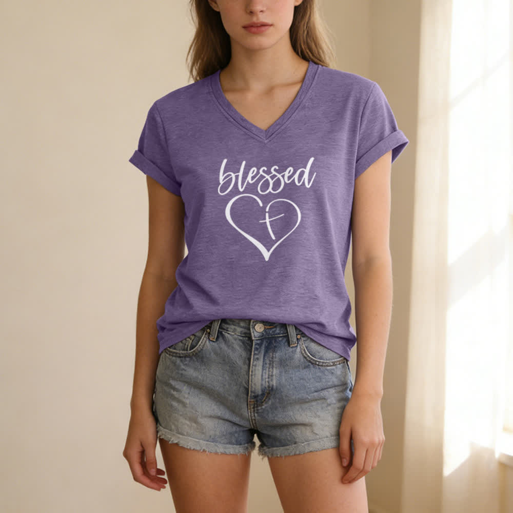 Christianartworkshop Women's Blessed Love Cross Jesus Has My Back Print V-Neck T-shirt - image 25