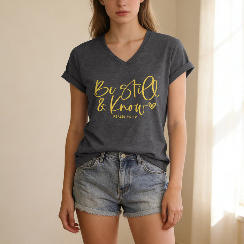 Christianartworkshop Be Still & Know Flowing Cursive Tiny Heart Psalm 46:10 Verse Casual V-neck T-shirt - image 11