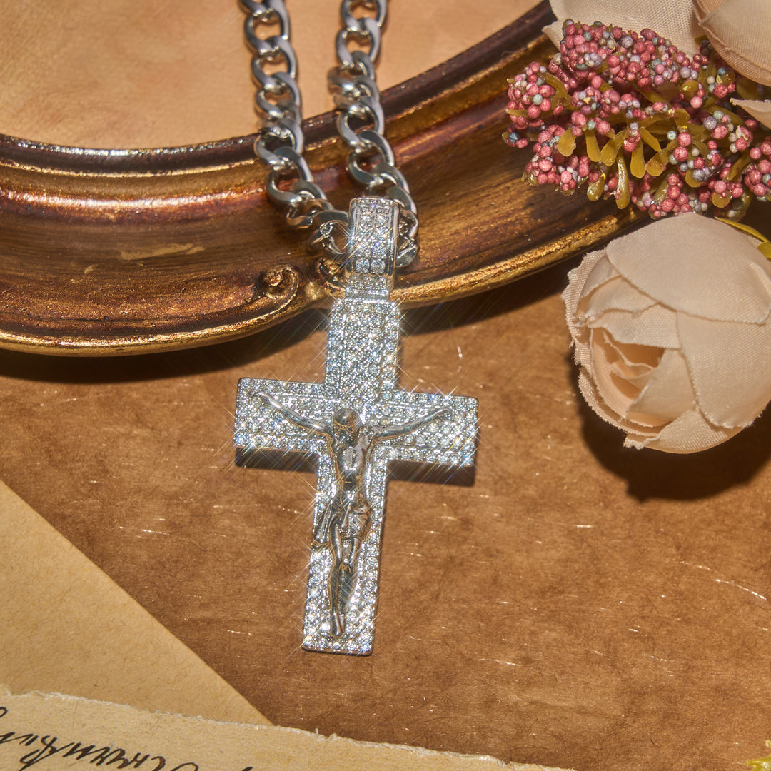 Christianartworkshop Glam Bling Crucifix Curb Chain Necklace: Wearable Talisman Of Timeless Heavenly Grace - Silver - image 1
