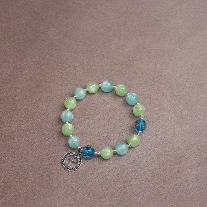Christianartworkshop UV-Changing Glitter Bead Bracelet with Ornate Cross: Shimmer in Faithful Hues
